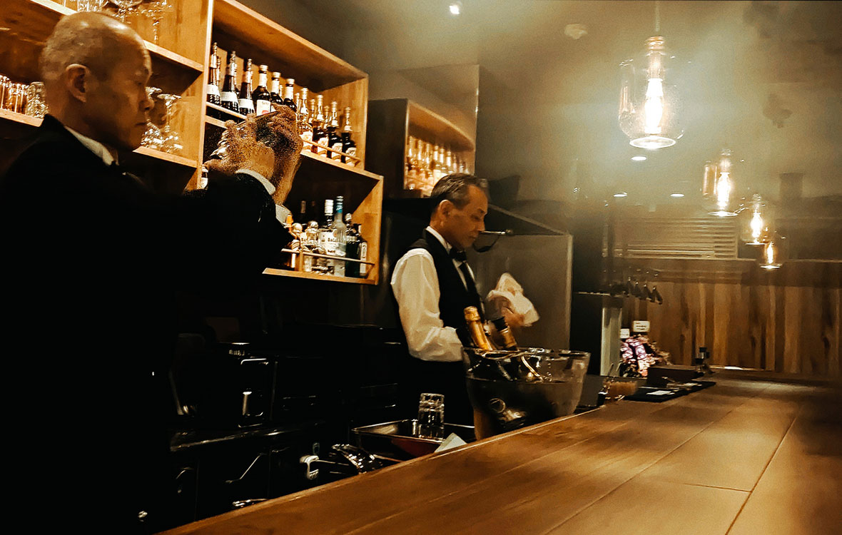 Photo: Bar Seven introspection