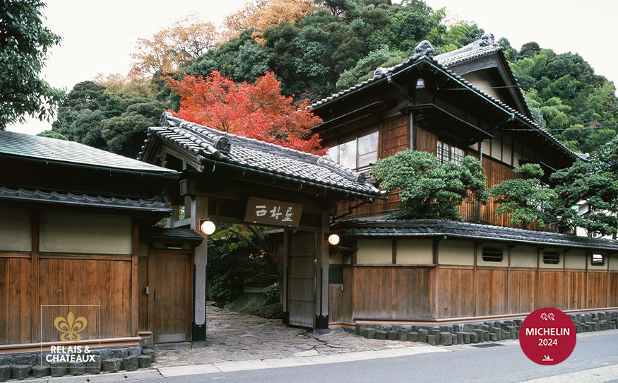 165年の時を刻む「安息の宿」「文人ゆかりの宿」