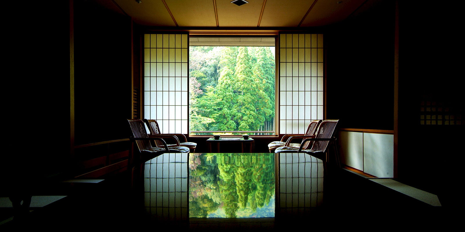 庭の棟