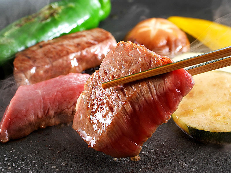 【但馬牛づくし】～和牛の最高峰～但馬牛を様々な調理法で味わう【館内利用券2000円分付き】
